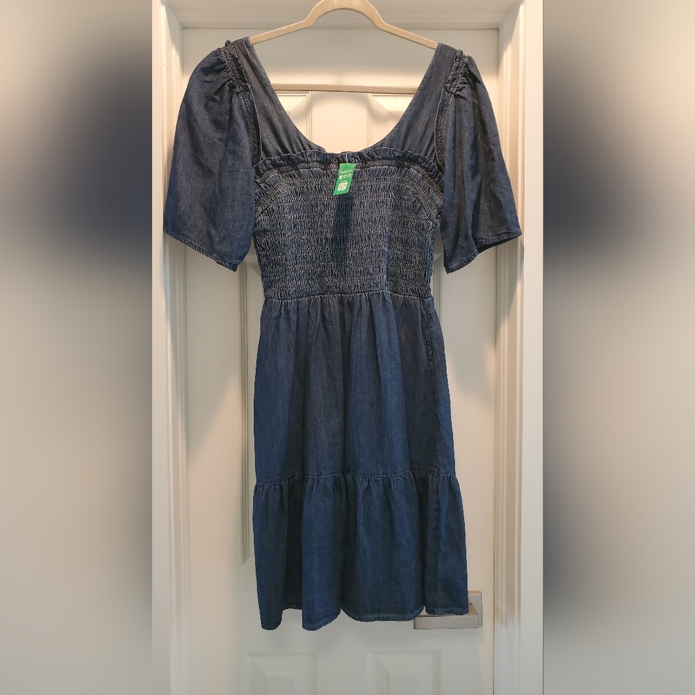 New Gap dress